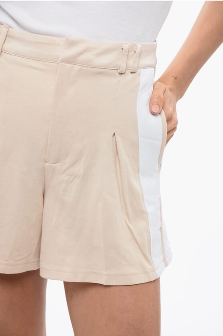 Stretch-Shorts AXIM mit Seitenstreifen in Beige - Image 3