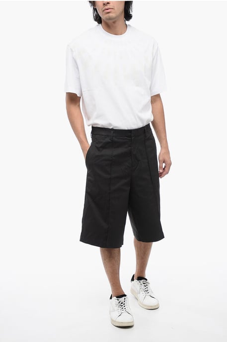 Shorts aus Baumwollmischung mit vielen Taschen und Gürtelschlaufen in Schwarz - Image 3