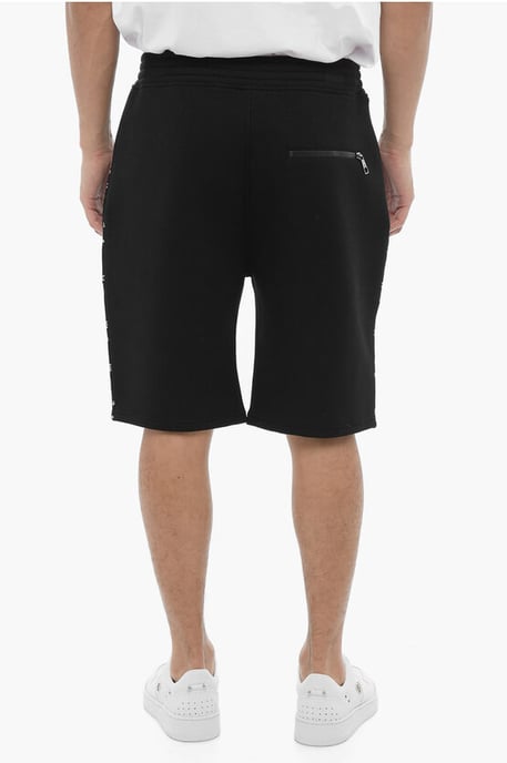 Neopren MODERNIST Bermuda Shorts mit Bandana-Motiv-Details in Schwarz - Image 2