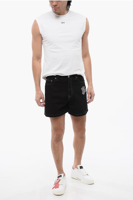 Dark Washed Shorts mit Logo-Stickerei in Schwarz - Image 4
