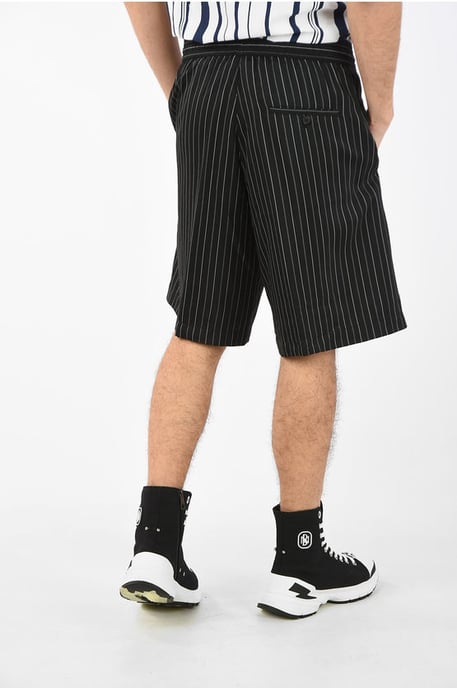 Neil Barrett Bleistift-Shorts mit Streifen und Kordelzug in der Taille - Schwarz - Image 2