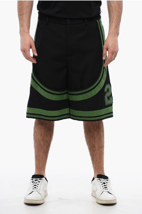 Varsity-Shorts mit Patches und Tape-Details in Schwarz - Image 1