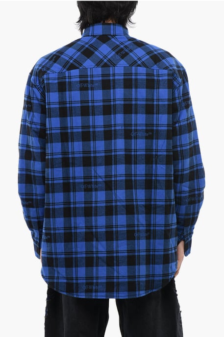 Kariertes, gefüttertes Flanell-Overshirt in Blau - Image 2