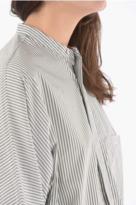 Gestreiftes Oversize-Shirt mit Brusttasche in Grau - Image 3