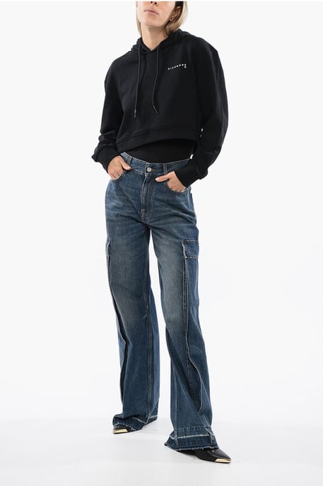 PISTIL Kurzes Sweatshirt mit geprägtem Logo in Schwarz - Image 4