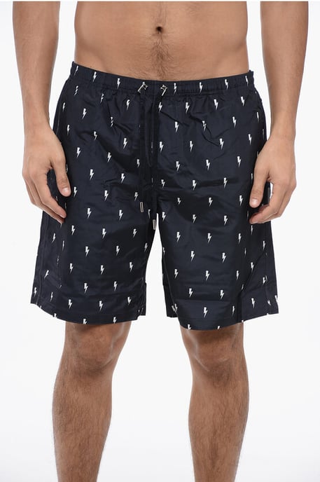 LANGE BADESHORTS MIT MICRO-BOLZEN - Image 1