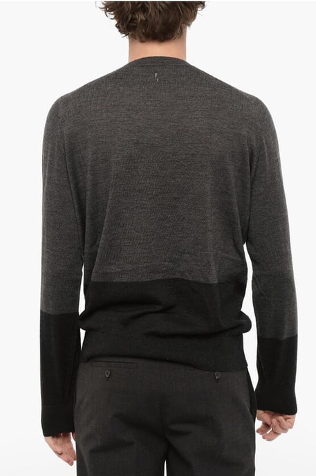Zweifarbiger Wollpullover in Nero, Grigio - Image 2