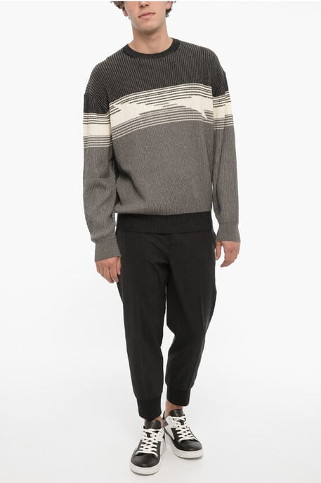 Rundhalspullover im Blouson-Fit aus Baumwolle und Kaschmir in Grau - Image 4