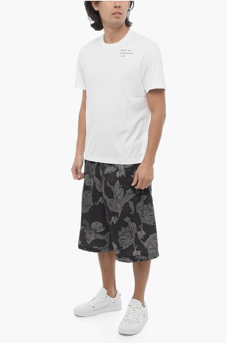 Slim Fit HUMAN WITH EXTRAORDINARY VISION T-Shirt mit Rundhalsausschnitt in Weiß - Image 4
