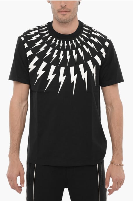 Slim Fit FAIRISLE THUNDERBOLT T-Shirt mit Rundhalsausschnitt in Schwarz - Image 1