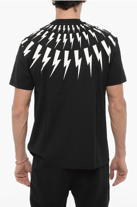 Slim Fit FAIRISLE THUNDERBOLT T-Shirt mit Rundhalsausschnitt in Schwarz - Image 2