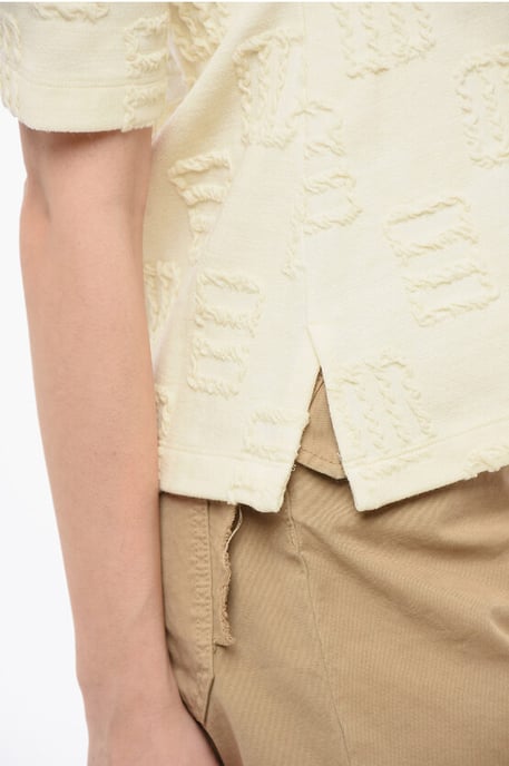 Rundhals-T-Shirt mit Ziernähten in Beige - Image 3