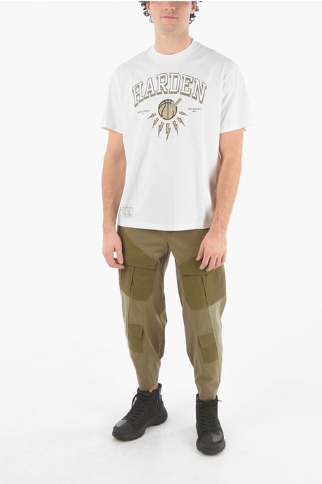 JAMES HARDEN x NEIL BARRETT T-Shirt mit Rundhalsausschnitt und Logo-Print in Beige - Image 4
