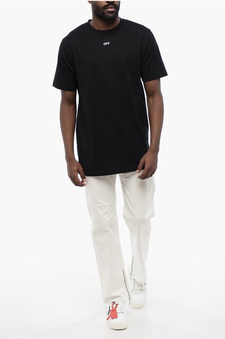 Baumwoll-ARROW-T-Shirt mit Rundhalsausschnitt in Schwarz - Image 4