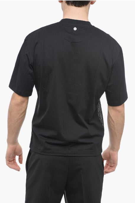 Slim Fit Mesh-T-Shirt mit Rundhalsausschnitt und Piercing in Schwarz - Image 2