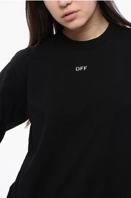 Kurzes T-Shirt mit Rundhalsausschnitt und Maxi-Stickerei auf dem Rücken in Schwarz - Image 3