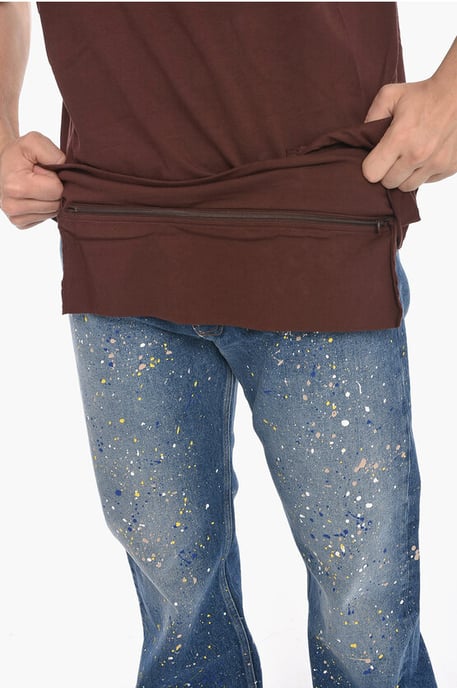 Baumwoll-T-Shirt mit Rundhalsausschnitt und Taillentasche in Braun - Image 3