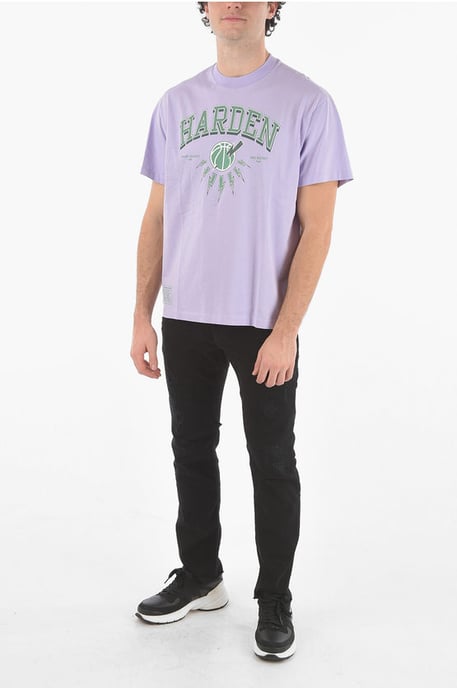 JAMES HARDEN x NEIL BARRETT T-Shirt mit Rundhalsausschnitt und Logo-Print in Violett - Image 4