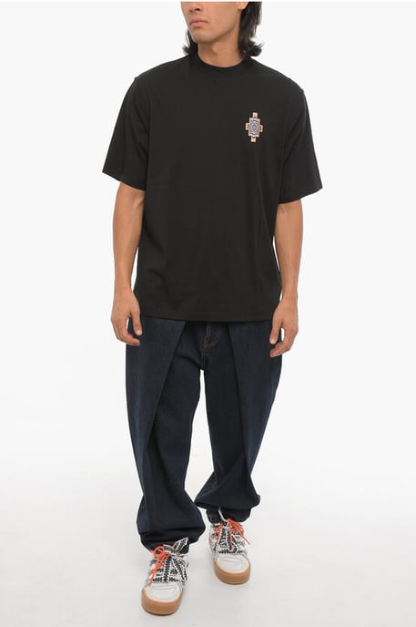Einfarbiges OPTICAL CROSS T-Shirt mit Rundhalsausschnitt in Schwarz - Image 4