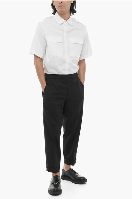Pantaloni REM Slim Fit a Vita Bassa con Elastico in Vita in Schwarz - Image 4