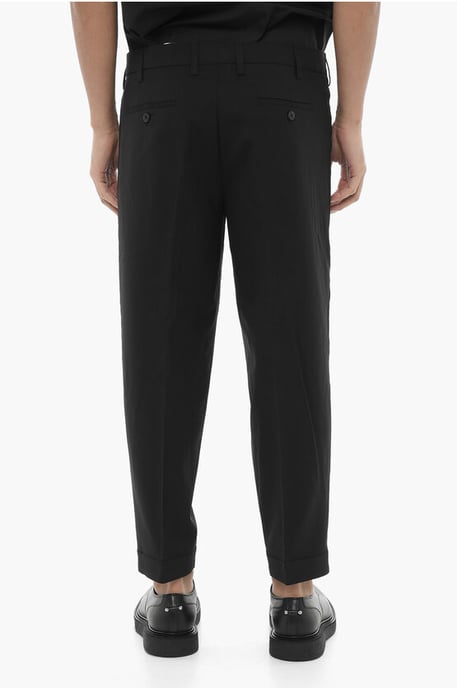 Low-Rise Slim Fit Hose in Schwarz - Image 2