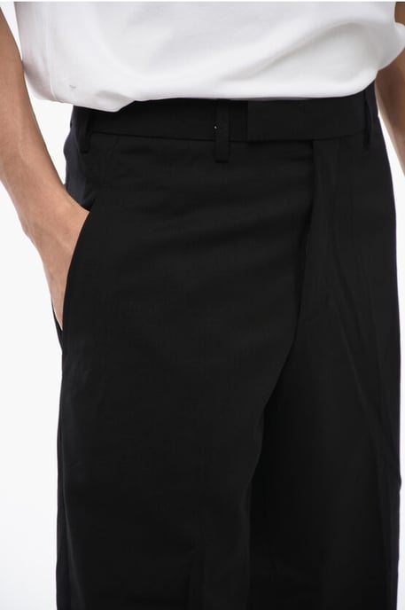 Tief sitzende Hose aus Wollmischung mit PRIEST COLLAR in Schwarz - Image 2