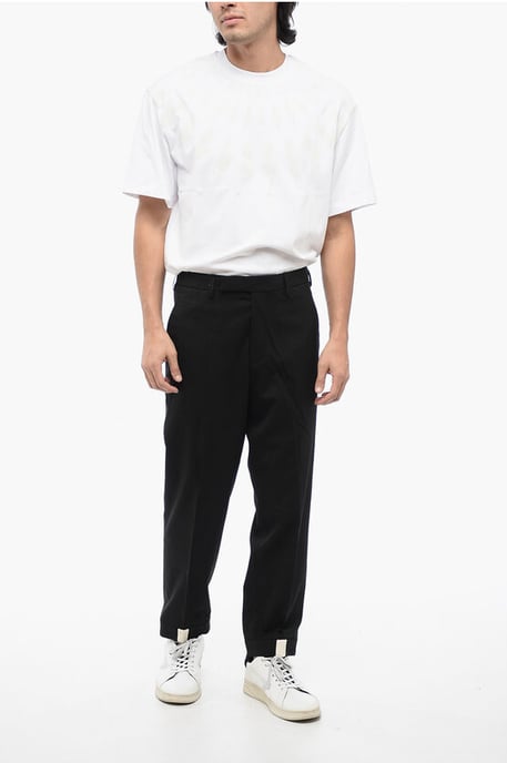 Tief sitzende Hose aus Wollmischung mit PRIEST COLLAR in Schwarz - Image 3