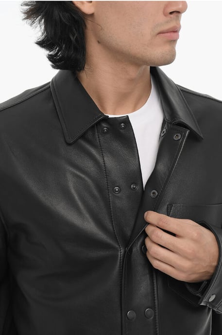 Overshirt aus Leder und Baumwolle mit Knopfleiste vorne in Schwarz - Image 3