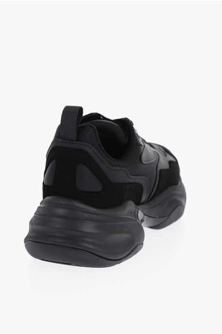 CROQUIS Einfarbige Low-Top-Sneaker aus Mesh und Wildleder in Schwarz - Image 2