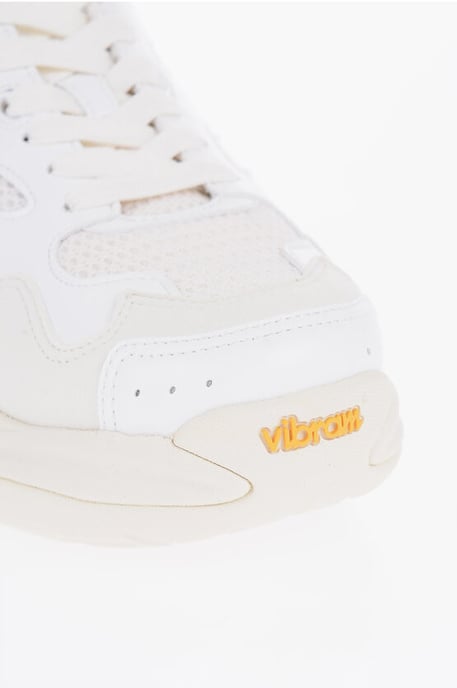 CROQUIS Einfarbige Low-Top-Sneaker aus Mesh und Wildleder in Weiß - Image 4