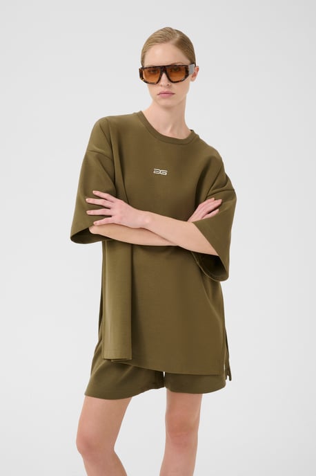 Kurzarm-Bluse Oversize fit olive - Image 4