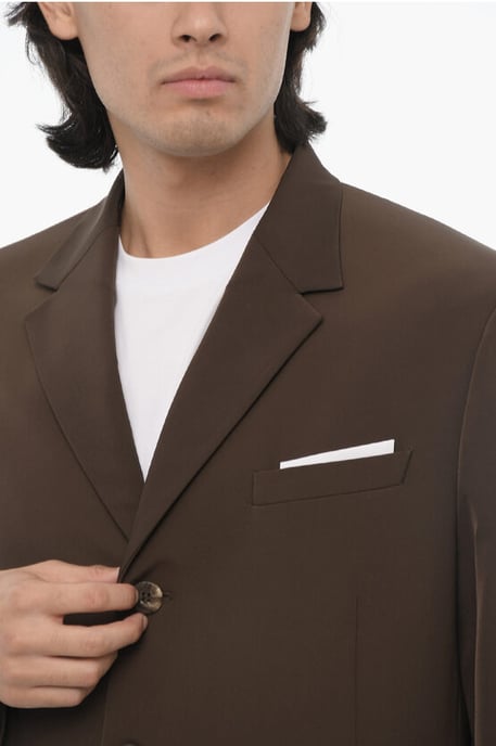 Slim Fit Blazer mit 3 Knöpfen, Seitenschlitzen und Revers in Braun - Image 3