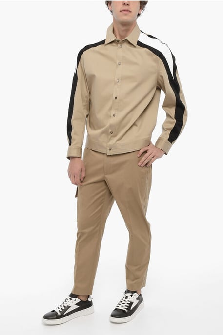 Baumwoll-Overshirt mit kontrastierenden Seitenbändern in Beige - Image 4