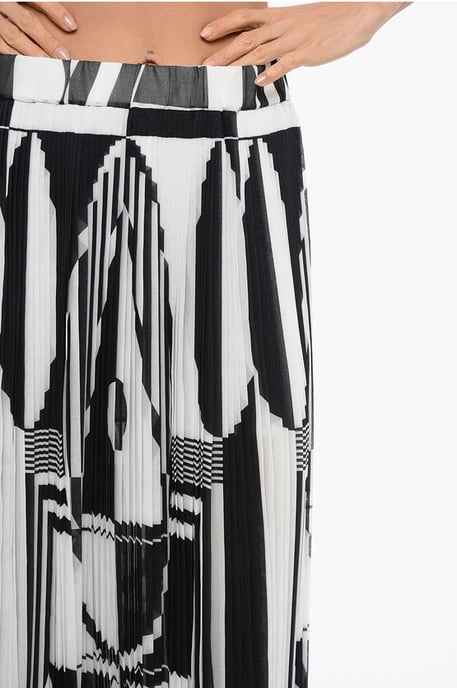 Plissierter Longuette-Rock mit geometrischem Print in Schwarz & Weiß - Image 3