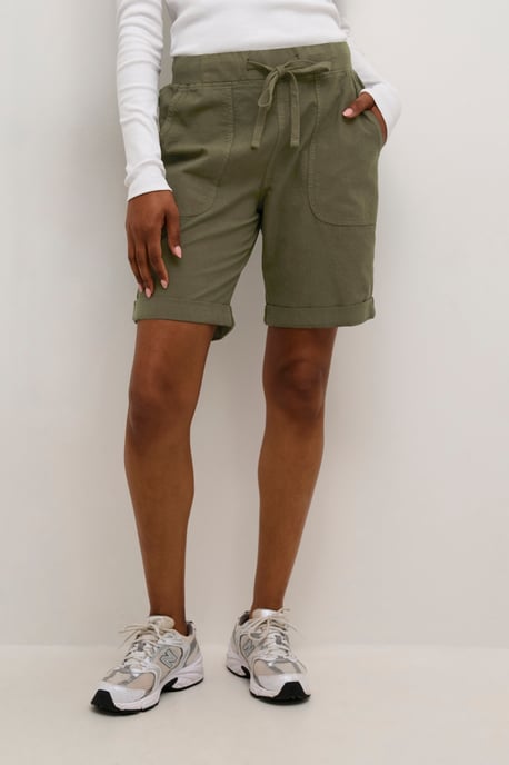 Shorts Regular fit green - Image 3