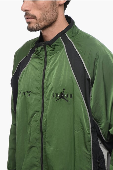 OW X JORDAN Trainings-Windjacke aus Nylon mit Frontreißverschluss in Grün - Image 3