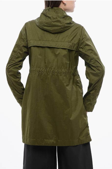 Einfarbige CHANNEL Windbreaker-Jacke mit Kapuze in Grün - Image 2