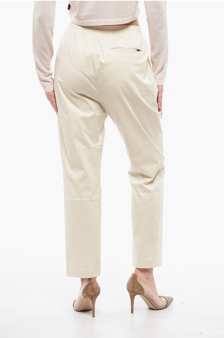 Baumwoll-MILITARY-Chinos mit elastischem Bund in Beige - Image 2