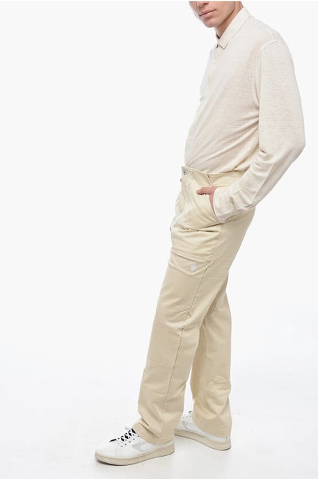 Baumwoll-Chinos von CROSS in Beige - Image 4