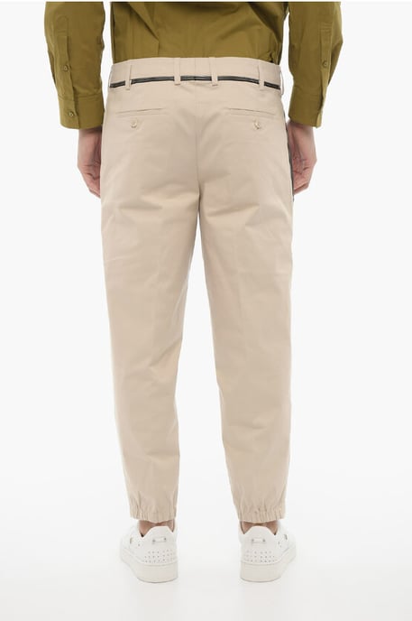 Regular Fit Slim Fit Hose mit Gürtelschlaufen in Beige - Image 2