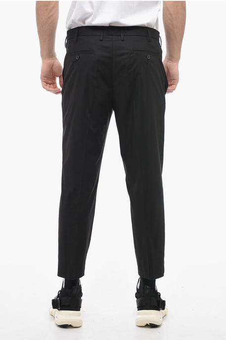 JAMIE Hose mit normaler Taille und schmaler Passform in Schwarz - Image 2