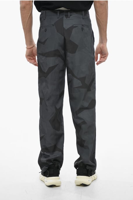 Loose Fit Camouflage LIAM Hose in Nero, Grigio - Image 2