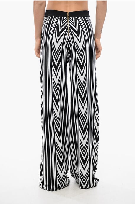 Wide-Fit Hose mit geometrischem Muster in Schwarz & Weiß - Image 2