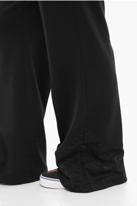 Schwarze Trainingshose mit weitem Bein und Kordelzug in der Taille - Image 4