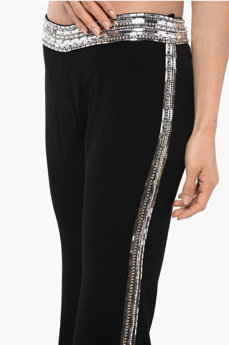 Flare-Fit-Hose mit seitlichen Paillettenbändern in Schwarz - Image 2