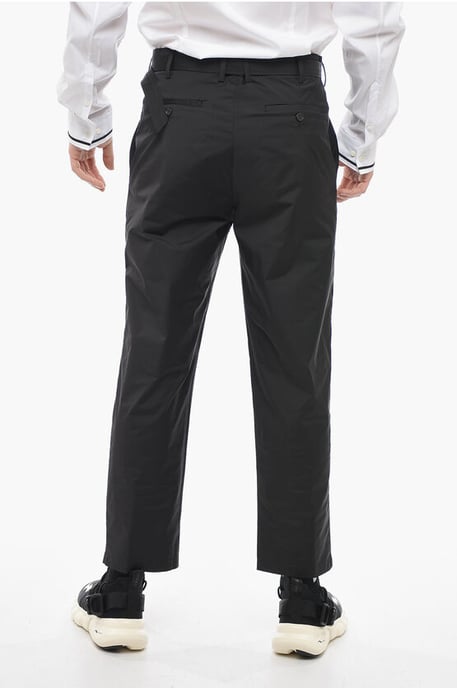 Locker geschnittene ANDO-Hose mit Industriegürtel in Schwarz - Image 2
