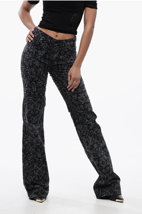 Ausgestellte, gerade geschnittene Longjeans mit Allover-Grafikdruck 2 in Nero, Grigio - Image 1
