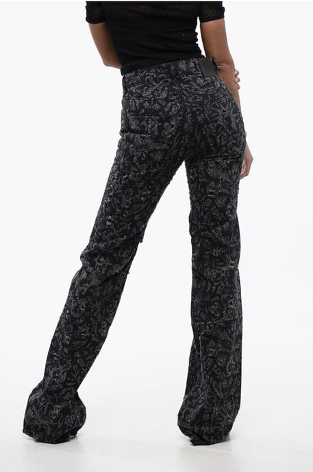 Ausgestellte, gerade geschnittene Longjeans mit Allover-Grafikdruck 2 in Nero, Grigio - Image 2
