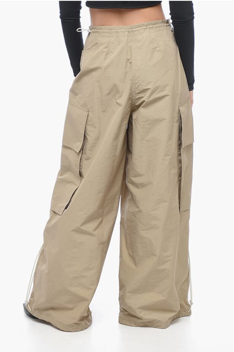Weite Cargohose PARACHUTE in Beige - Image 2