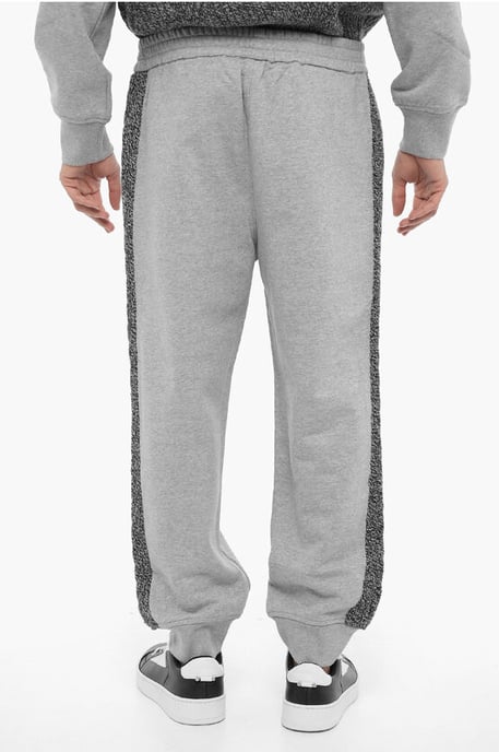 Loose Fit Jogginghose mit seitlichen Wollbändern in Grau - Image 2
